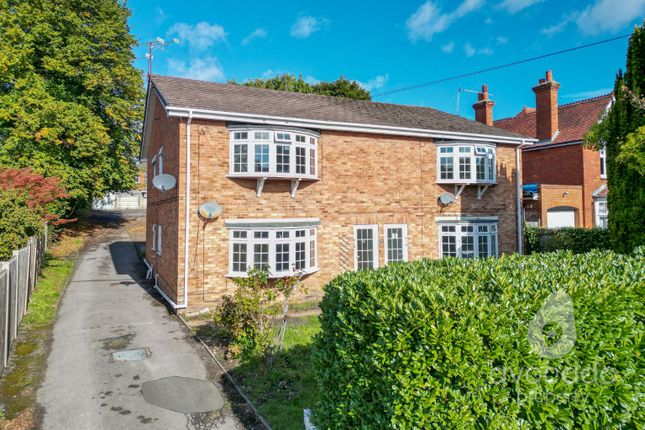 8 bedroom detached house for sale