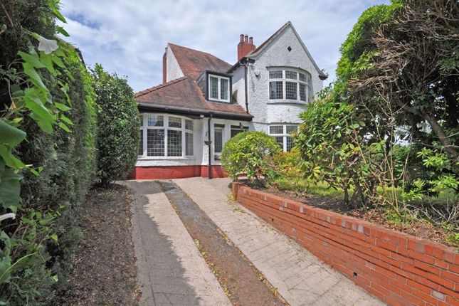 4 bed detached house