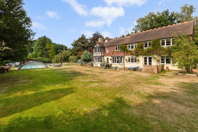 6 bedroom house for sale