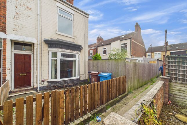 2 bed end terrace house