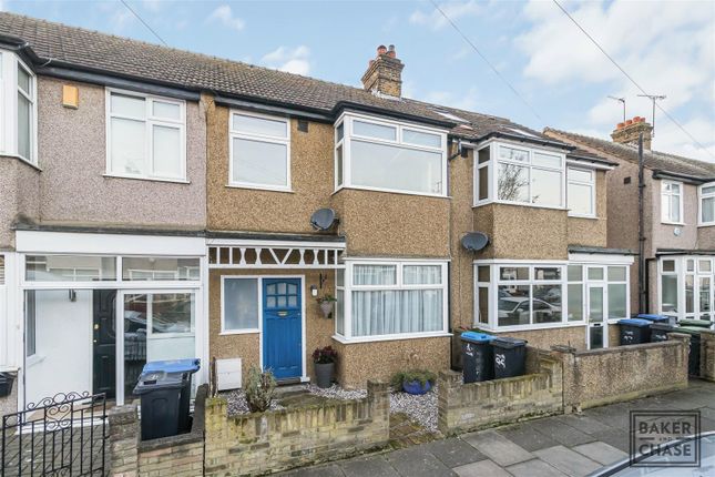 Clive Road, Enfield EN1 3 bed terraced house for sale