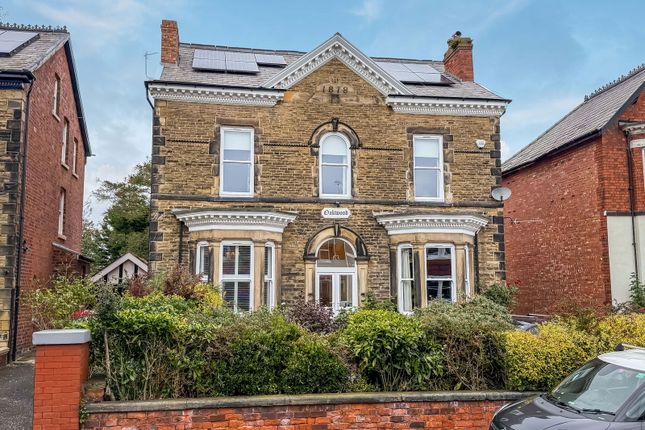 Hampton Road, Southport PR8 6 bed detached house for sale