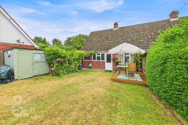 Springdale Crescent, Brundall, Norwich 3 bed chalet for sale