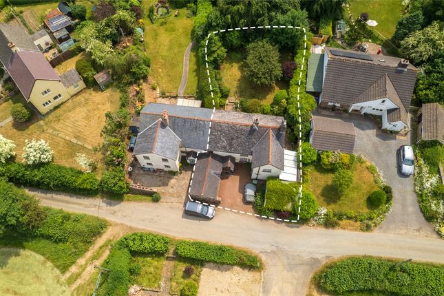 Hollocombe, Chulmleigh, Devon, EX18 4 bed semi