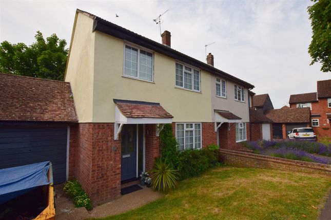 Claverton Close, Bovingdon, Hemel... 3 bed semi