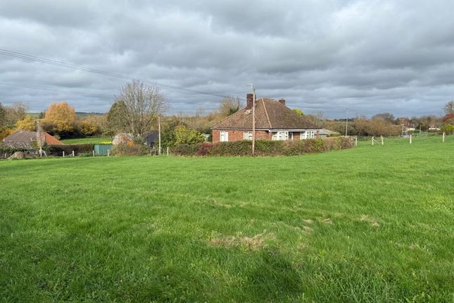 2 bedroom bungalow for sale