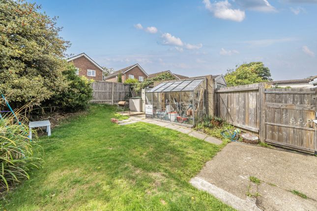 Abbots Way, Hampshire PO15 2 bed bungalow for sale