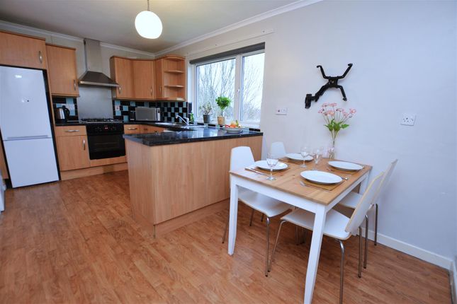 Sheldrick Close, Colliers Wood SW19 2 bed flat for sale