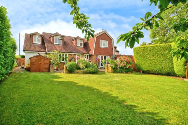4 bed detached house