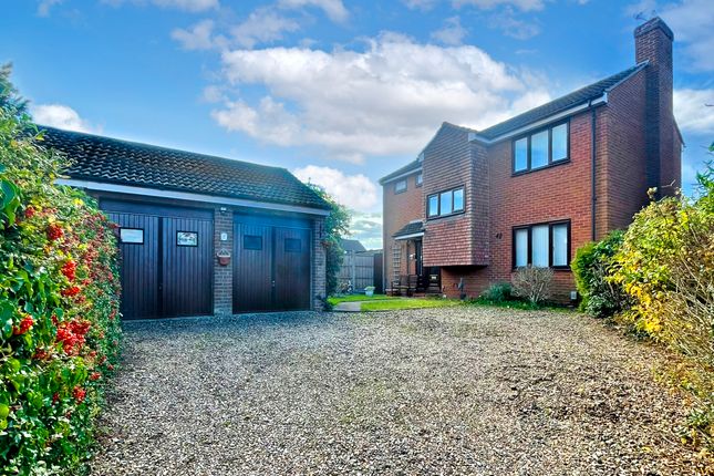 4 bed detached house