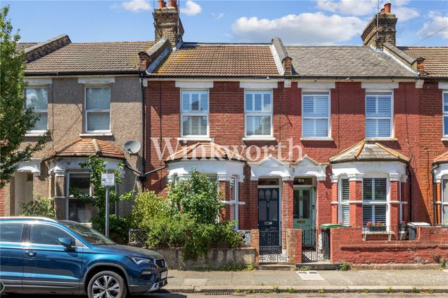 Graham Road, London, N15 3 bed terraced house for sale