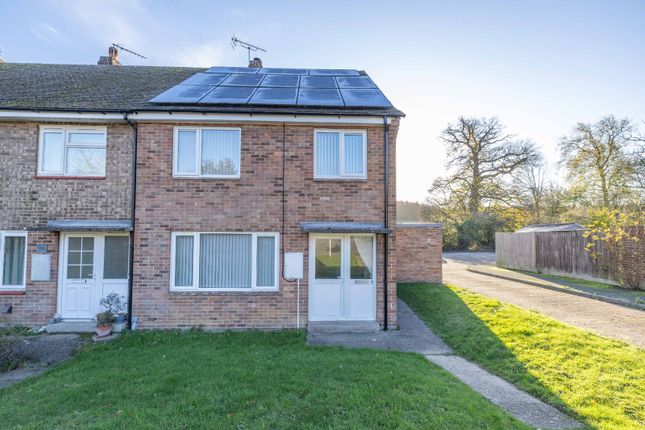 Park View Close, Goodnestone... 3 bed end of terrace house for sale