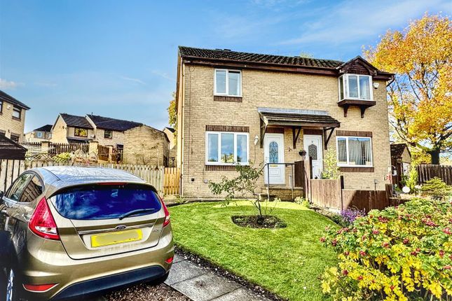 Felbrigg Avenue, Keighley, BD22 6BA 3 bed semi