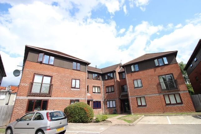 Alexandra Avenue, Camberley GU15 1 bed apartment for sale