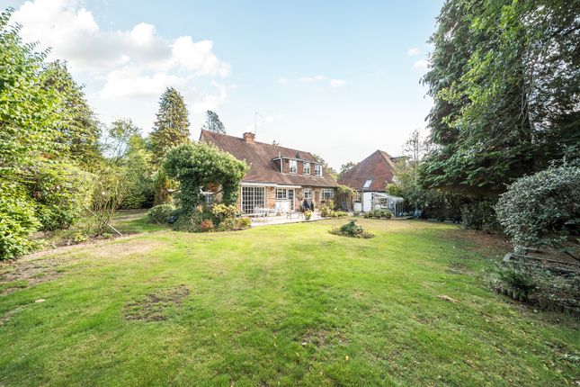 Howards Thicket, Gerrards Cross... 3 bed detached house for sale