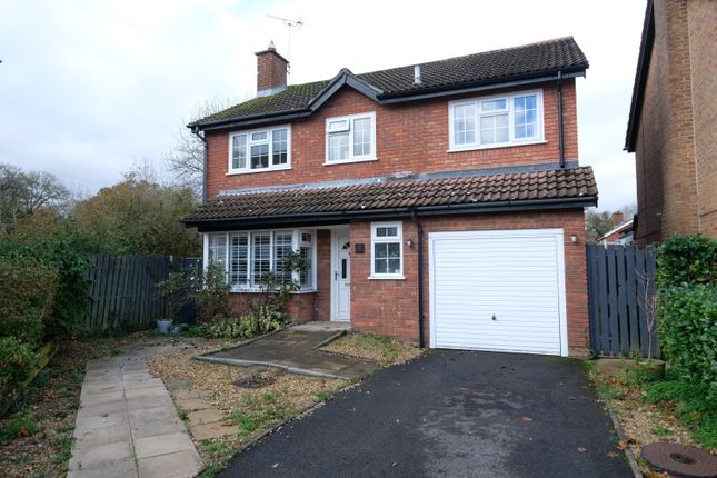 Kingswood, Marchwood SO40 4 bed detached house for sale
