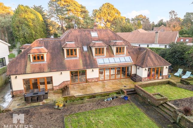 Golf Links Road, Ferndown BH22 5 bed detached house for sale