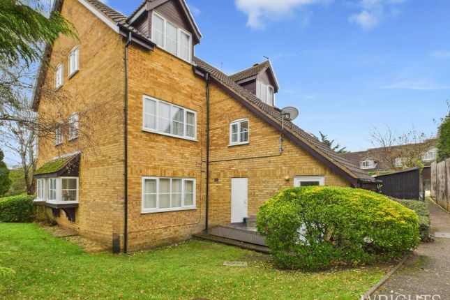 1 bedroom maisonette for sale