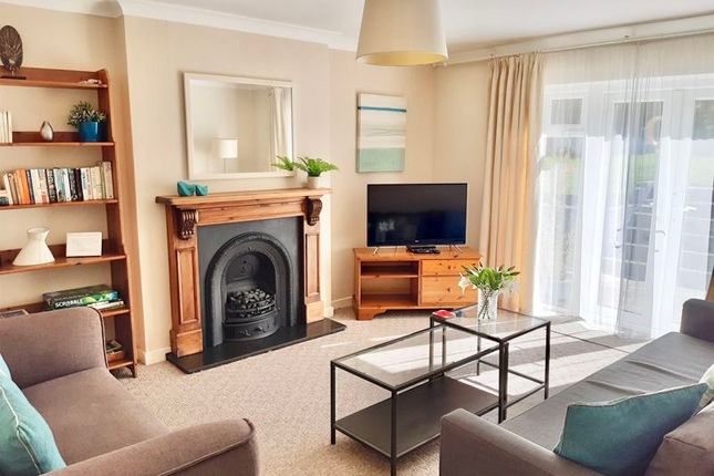 BALMORAL COURT, KIRTLETON AVENUE... 1 bed apartment for sale
