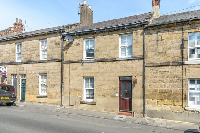 Alnwick NE66 3 bed terraced house for sale