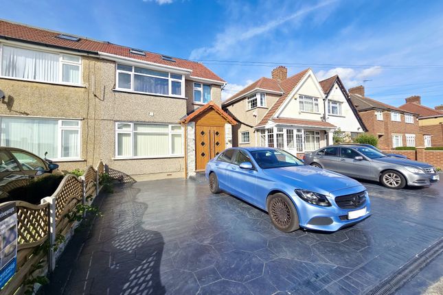 Wentworth Crescent,  Hayes, UB3 6 bed semi