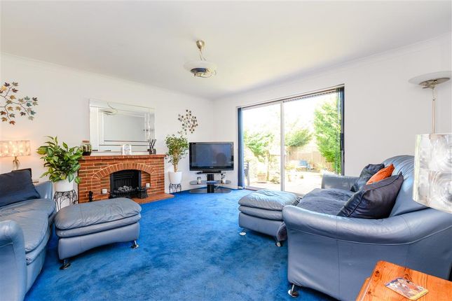Fairacre Place, Hartley, Longfield, Kent 5 bed detached house for sale