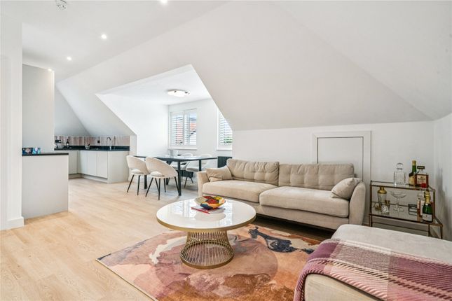 St. Ann's Park Road, London, SW18 2 bed apartment for sale