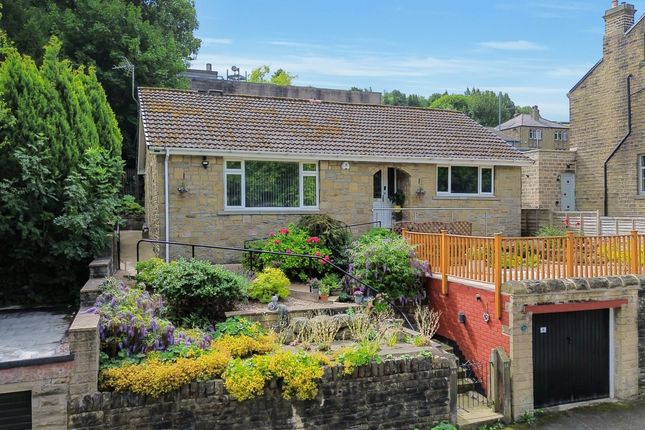 NIELDS ROAD, SLAITHWAITE... 2 bed detached house for sale