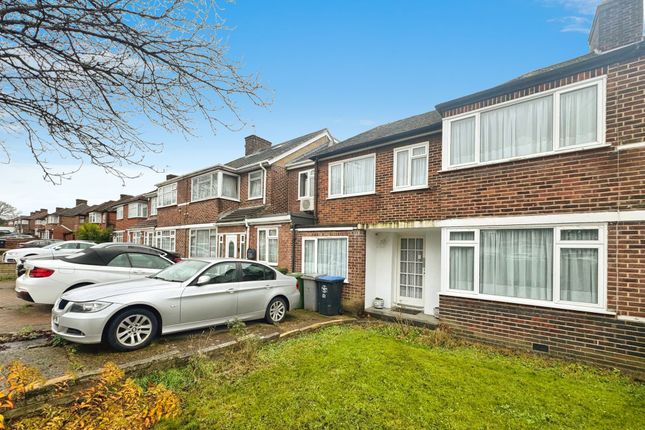 Beverley Drive, Edgware, HA8 4 bed semi