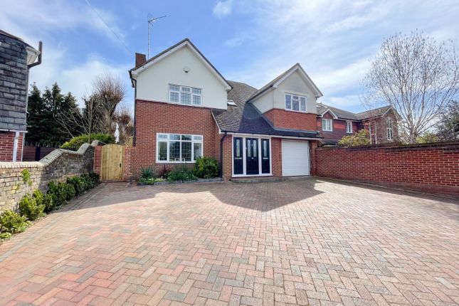 Milton Hall Road, Gravesend, Kent, DA12 5 bed detached house for sale