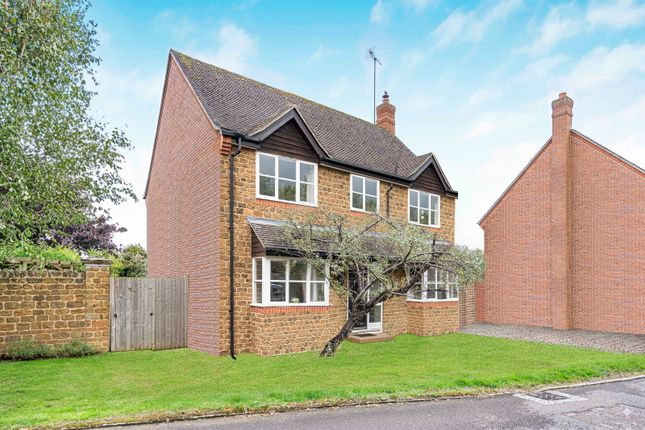 The Beeches, Deddington OX15 4 bed detached house for sale