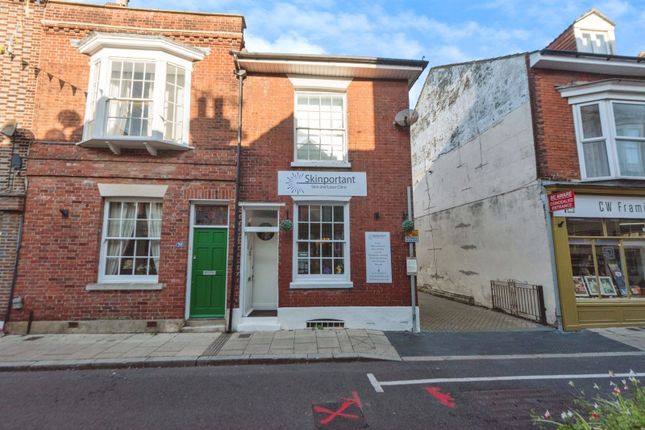 Semi-detached house for sale