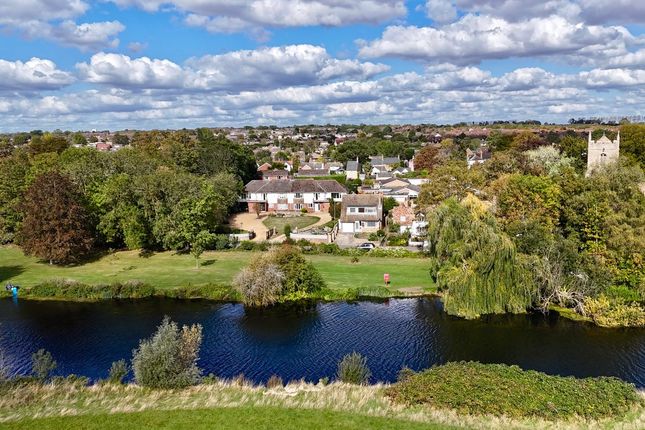 Church Lane, Hartford, Huntingdon, PE29 3 bed detached house for sale