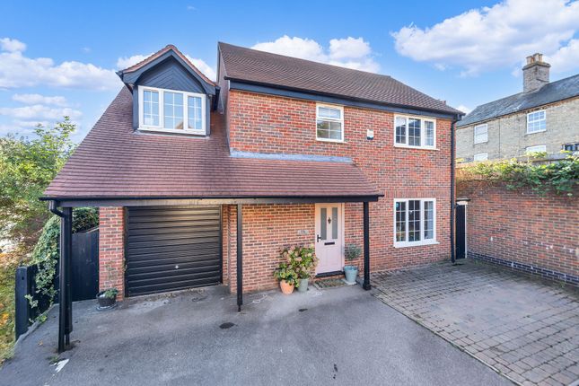 Princes Mews, Royston SG8 3 bed detached house for sale