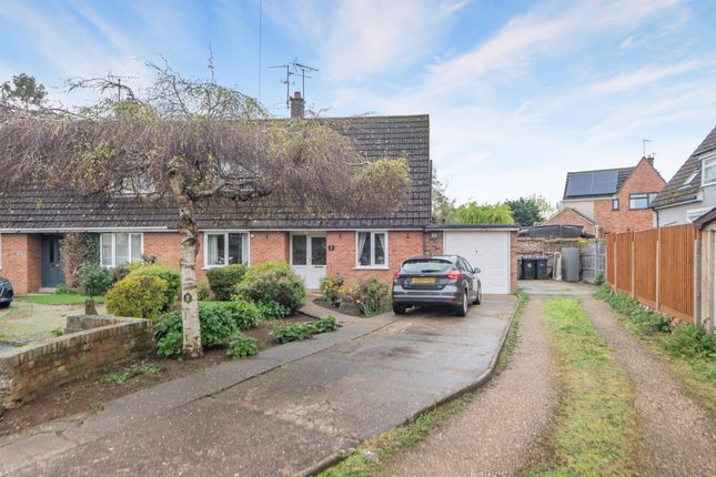2 bedroom semi-detached house for sale