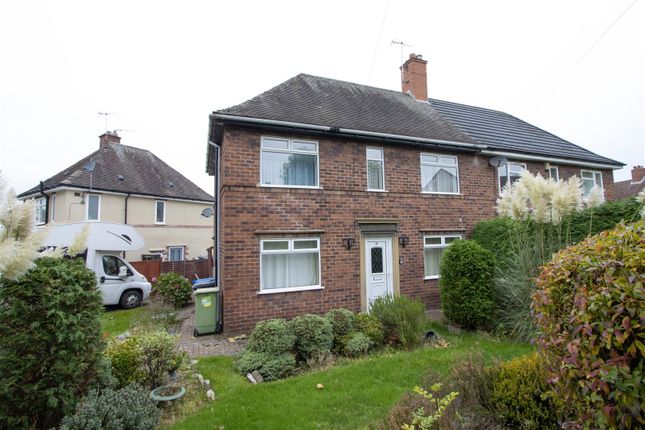 Walton Crescent, Chesterfield 3 bed semi