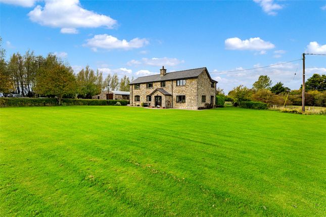 Rhosesmor, Mold, Flintshire 5 bed detached house for sale