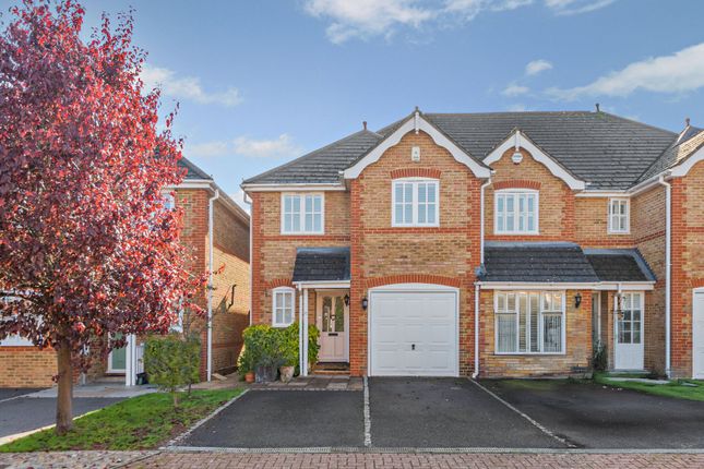 Guards Court, Ascot, Berkshire 4 bed semi