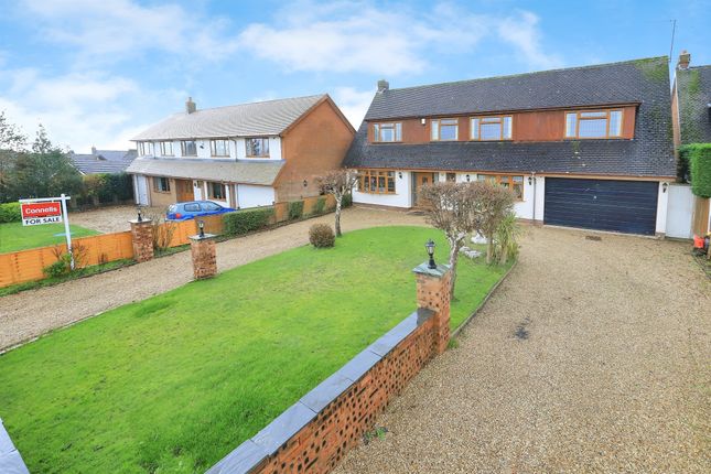 6 bedroom detached house for sale