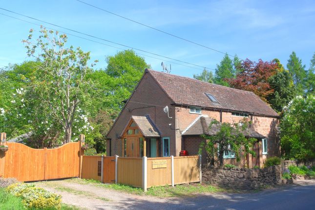 2 bedroom detached house for sale