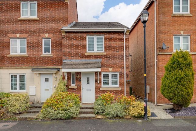 2 bedroom mews property for sale