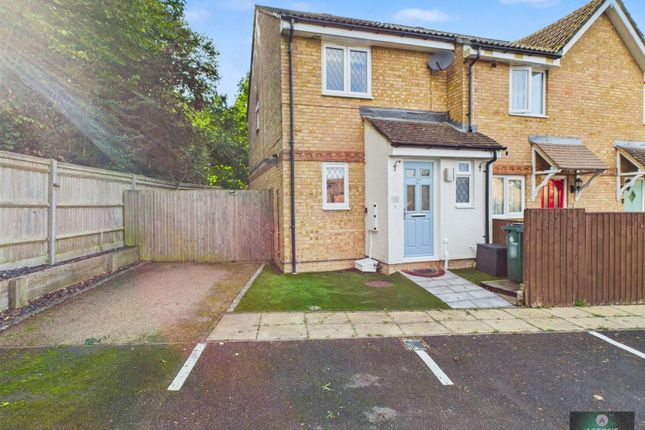 Holder Road, Maidenbower RH10 2 bed end of terrace house for sale