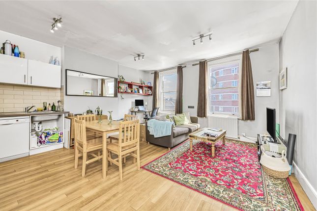 Acre Lane, London, SW2 2 bed flat for sale