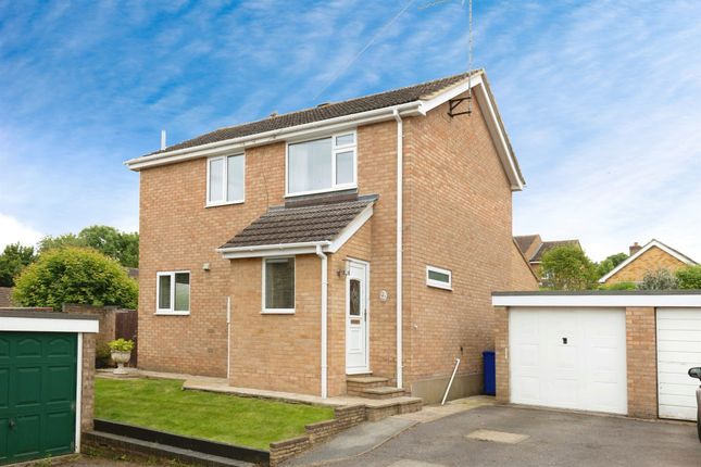 3 bed detached house