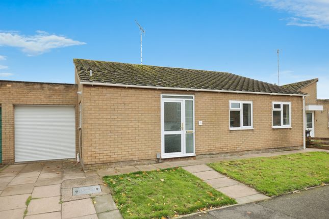 4 bedroom semi-detached bungalow for sale