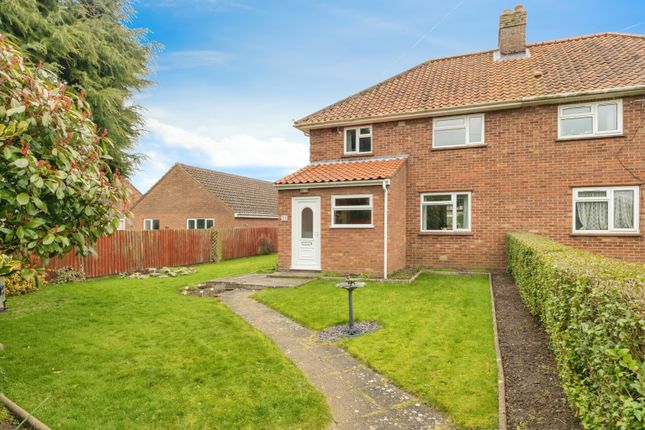 3 bed semi-detached house