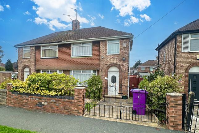 3 bedroom semi-detached house for sale