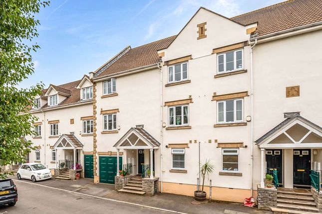 4 bedroom town house for sale