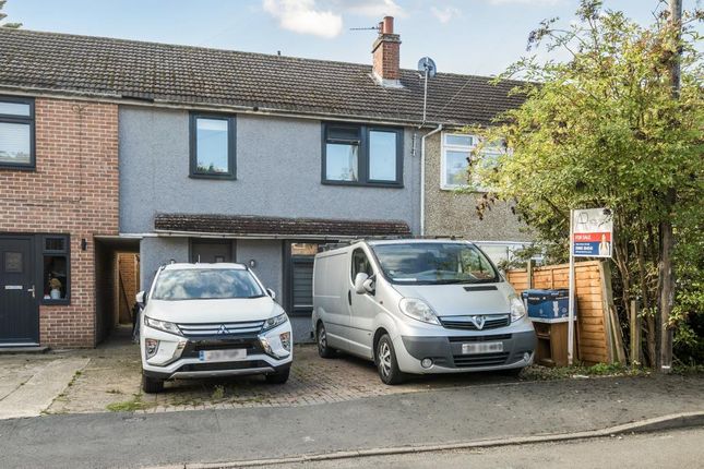 Kidlington,  Oxfordshire,  OX5 3 bed terraced house for sale
