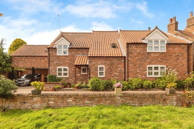 5 bedroom cottage for sale